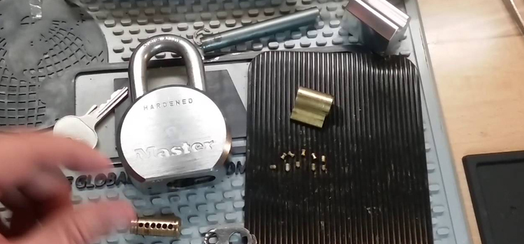 Rekey Master Lock in Santa Cruz